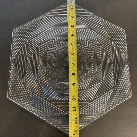 Tiffany & Co. By Josef RIEDEL Crystal Glass Hexagon Shaped 13" Platter 1991 - Picture 2 of 5
